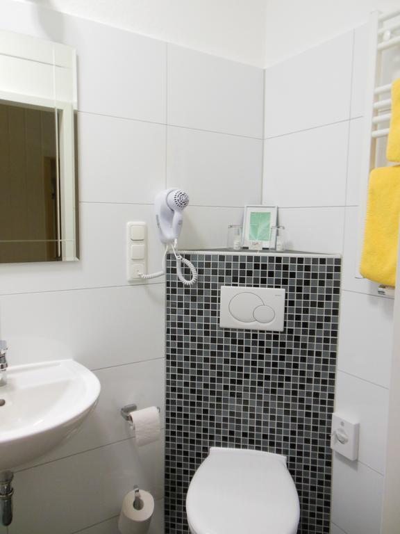 Hotel Alt-Rodenkirchen Koln Ruang foto