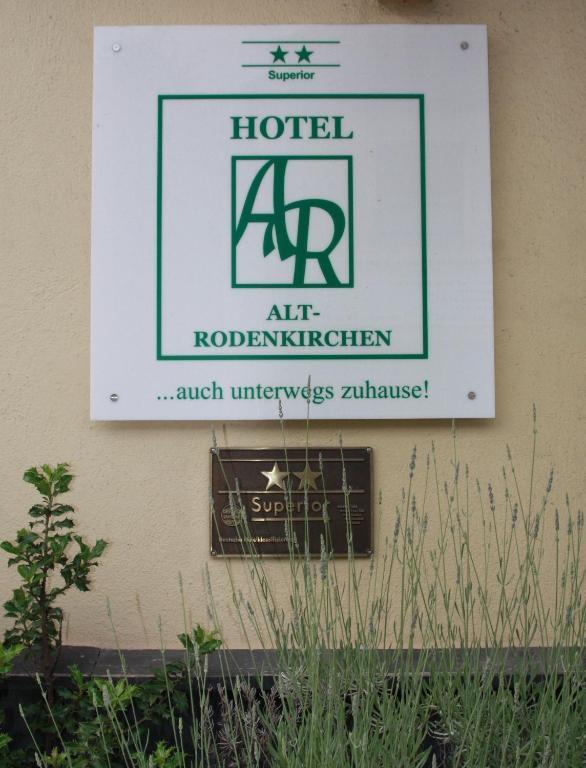 Hotel Alt-Rodenkirchen Koln Bagian luar foto