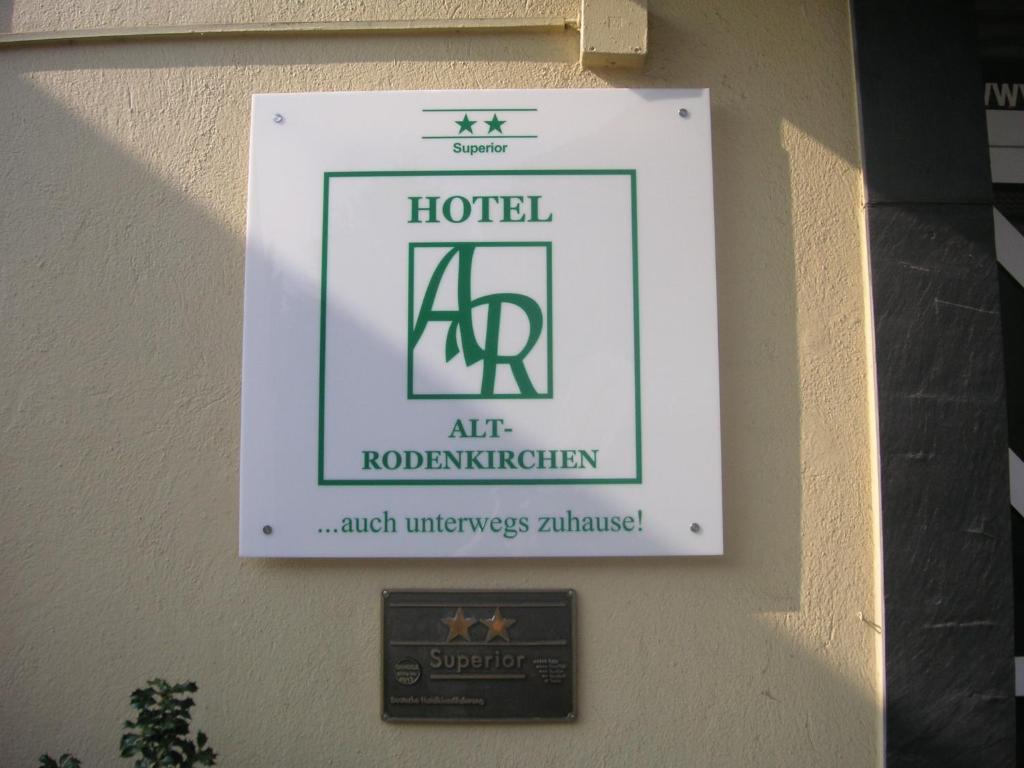 Hotel Alt-Rodenkirchen Koln Bagian luar foto