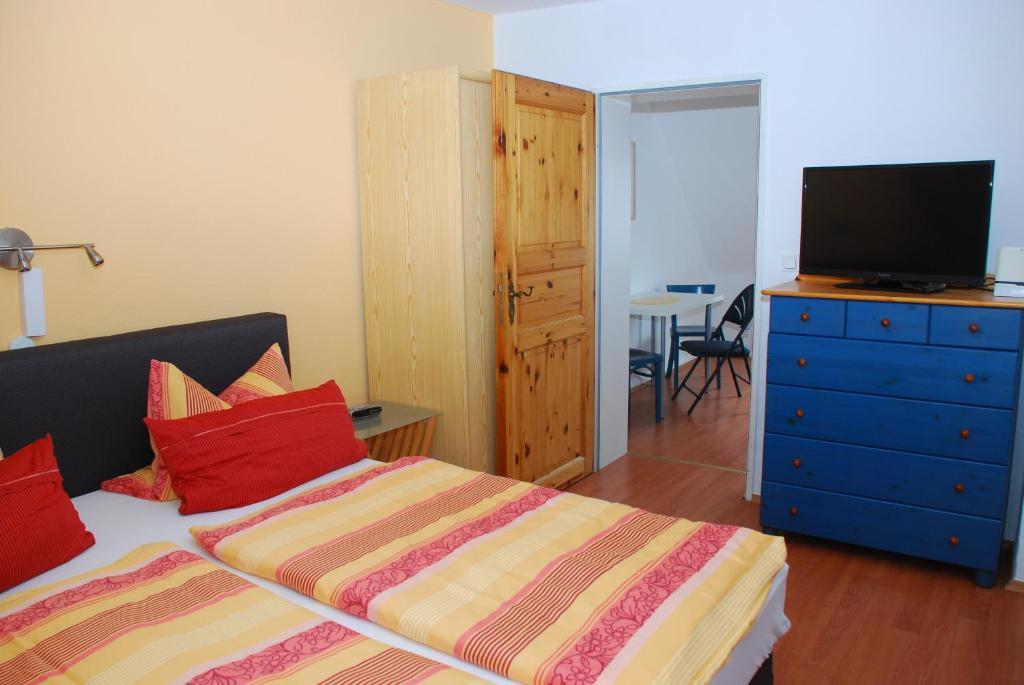 Hotel Alt-Rodenkirchen Koln Ruang foto